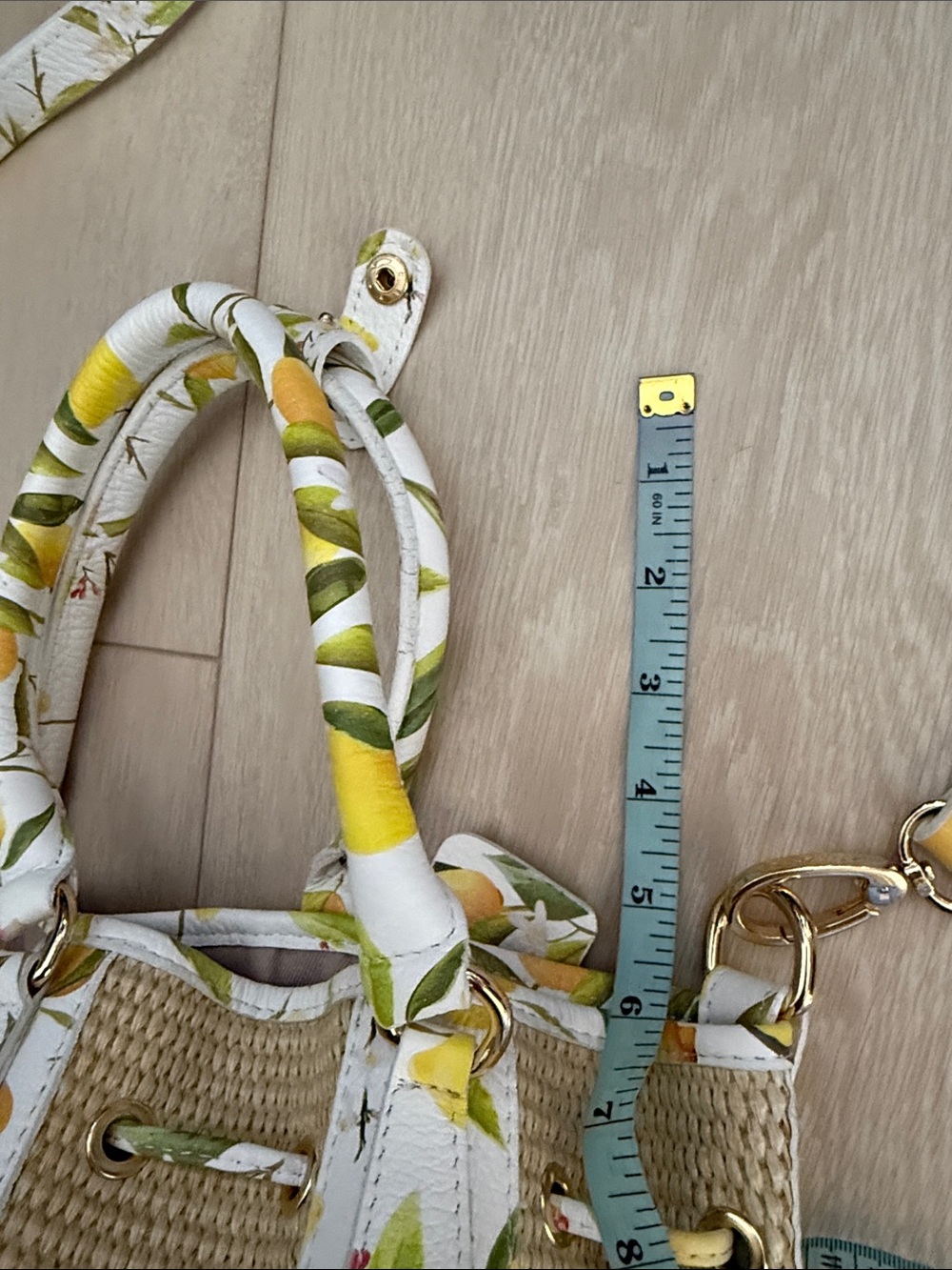 Valentina White Lemon-Print Bucket Shoulder Bag with Natural Straw Panels - Picture 10 of 16